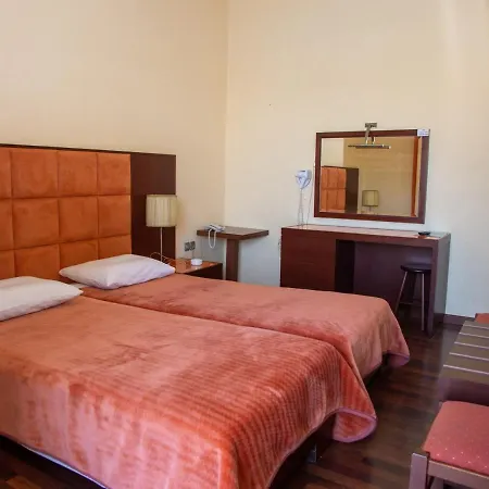 Hotel Lefkadi