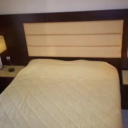 Lefkadi 레프카디 찰키다스