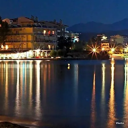 Lefkadi Отель 2*