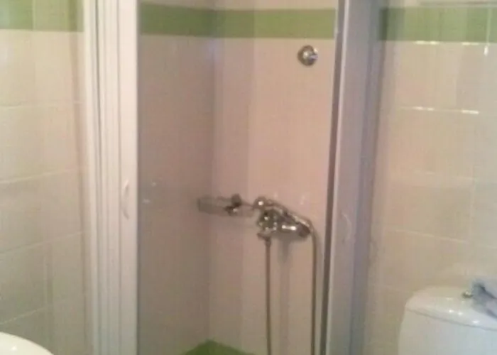 Ξενοδοχείο Lefkadi 2*