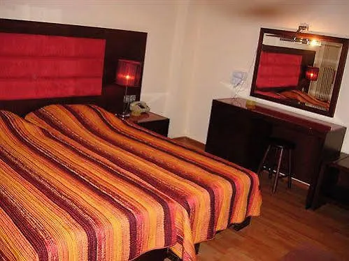 Lefkadi 2* Λευκαντί